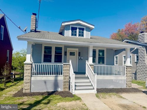 4202 Edmonston Rd, BLADENSBURG, MD, 20710-1231 | Card Image