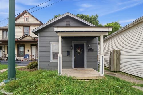 241 Wyoming St, Dayton, OH, 45409-2826 | Card Image