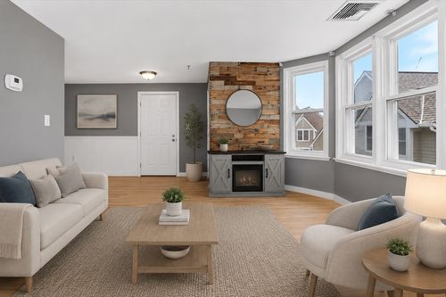 c-124 Tudor St, Boston, MA, 02127-2683 | Card Image