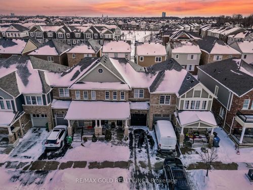 19 Lothbury Dr, Brampton, ON, L7A4G7 | Card Image