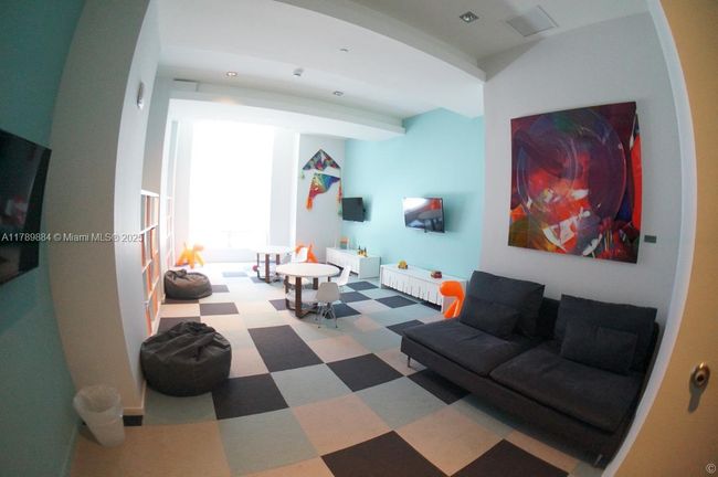 APT-1405 - 1100 S Miami Ave, Condo with 0 bedrooms, 1 bathrooms and null parking in Miami FL | Image 19