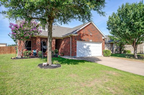 1121 Mourning Dove Dr, Burleson, TX, 76028-0302 | Card Image