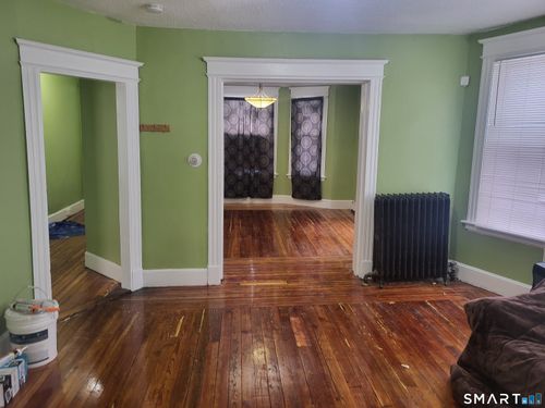 83 Waterville St, Waterbury, CT, 06710-1850 | Card Image