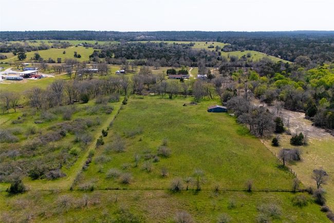 491 Herron Trl, Home with 3 bedrooms, 2 bathrooms and 8 parking in McDade TX | Image 33
