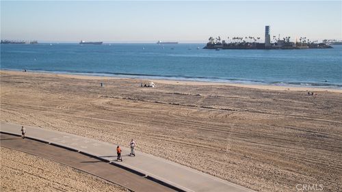 apt-4-5267 E Ocean Blvd, Long Beach, CA, 90803-3386 | Card Image