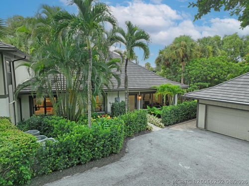 k104-2735 Polo Island Dr, Wellington, FL, 33414-7237 | Card Image