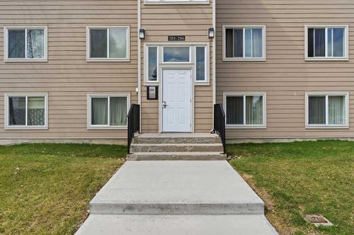 203-315 Heritage Dr Se, Calgary, AB, T2H1N2 | Card Image