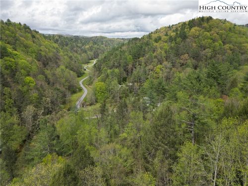 10 Cabin Ridge Rd, Ferguson, NC, 28624 | Card Image