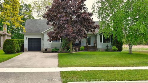 212 Queen St, West Elgin, ON, N0L2C0 | Card Image