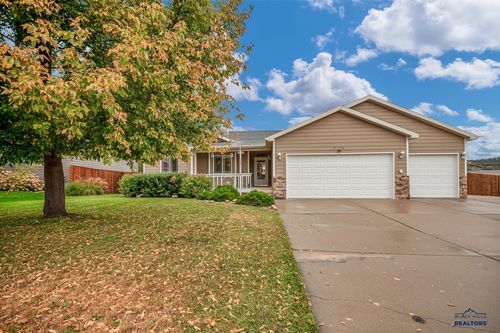 7219 Savannah Ln, Summerset, SD, 57718-9179 | Card Image