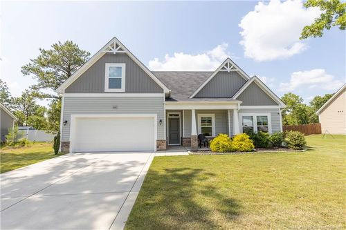 1410 Whitney Dr, Aberdeen, NC, 28315-8637 | Card Image
