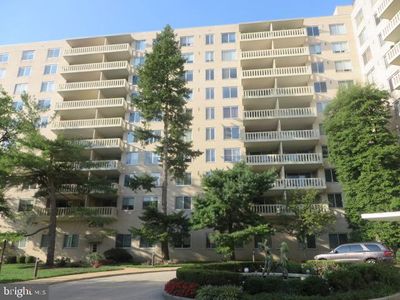 R-800 - 191 Presidential Boulevard, Home with 2 bedrooms, 2 bathrooms and null parking in BALA CYNWYD PA | Image 1