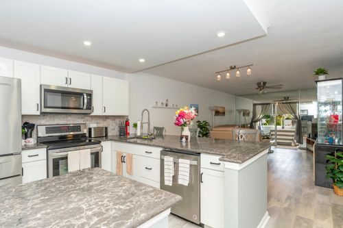 104-2600 Ne 1st Ln, Boynton Beach, FL, 33435-1955 | Card Image