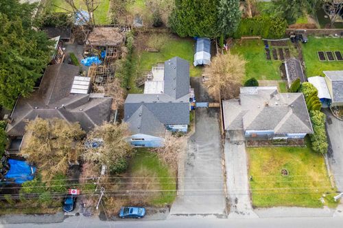 12141 230 St, Maple Ridge, BC, V2X6R4 | Card Image