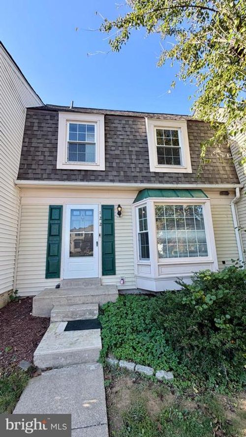 122 Sharpstead Ln, GAITHERSBURG, MD, 20878-2715 | Card Image