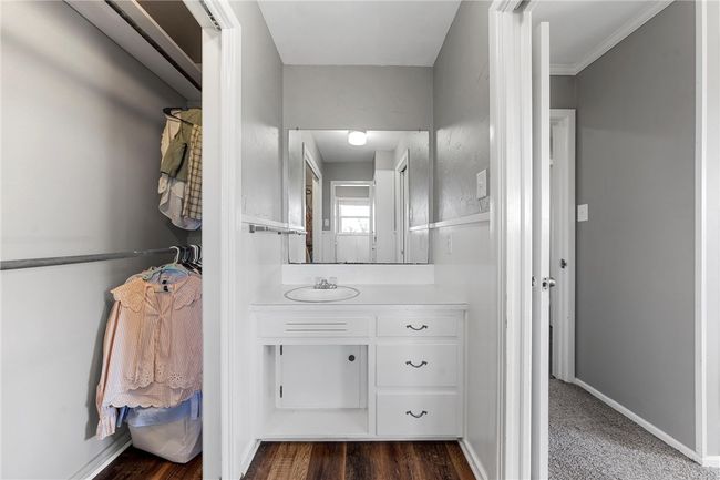 5132 Cedar Rock Pkwy, House other with 3 bedrooms, 2 bathrooms and 2 parking in Crawford TX | Image 26