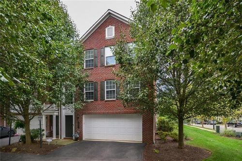 121 Chapel Harbor Dr, Pittsburgh, PA, 15238-3155 | Card Image