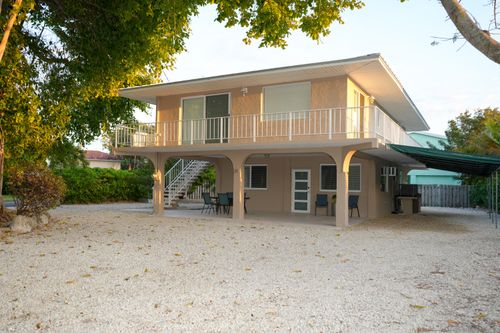 210 Schooner Ln, Duck Key, FL, 33050-3840 | Card Image