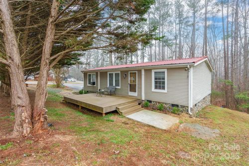 110 Linda Dr, Cherryville, NC, 28021-9315 | Card Image