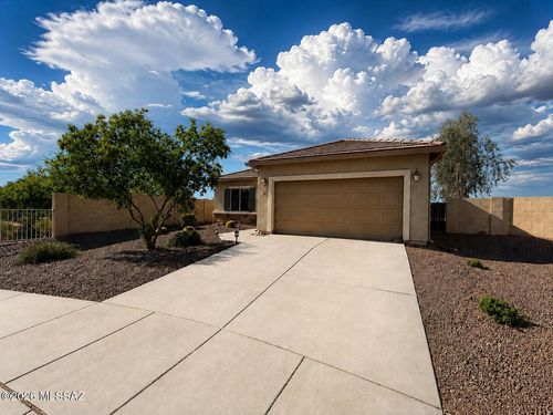 33689 S Presidio Pl, Red Rock, AZ, 85145-7045 | Card Image