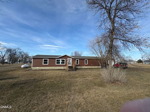 323 4th Street Sw, Ellendale, ND, 58436 | Card Image