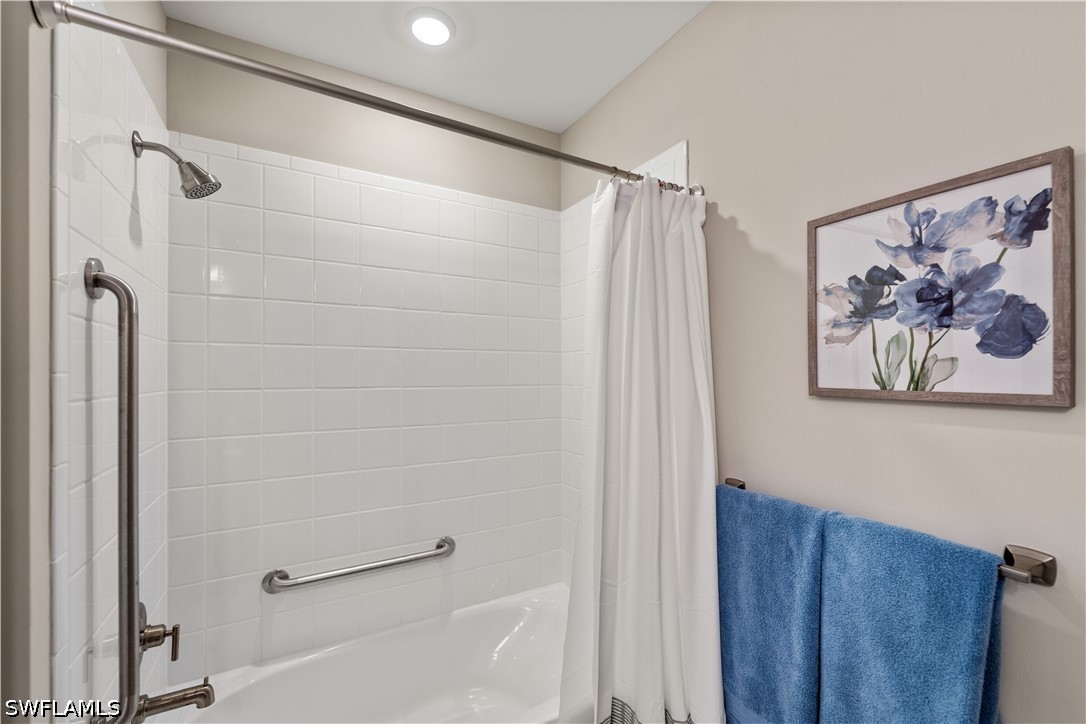 Residential Lease in Fort Myers 3