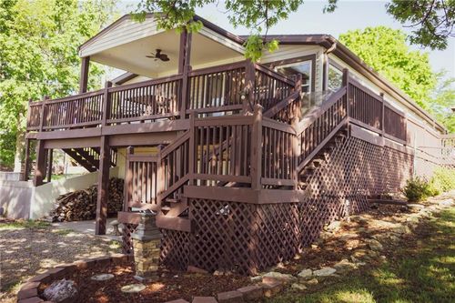 33 Lakeview Ln, Linn Valley, KS, 66040-5129 | Card Image