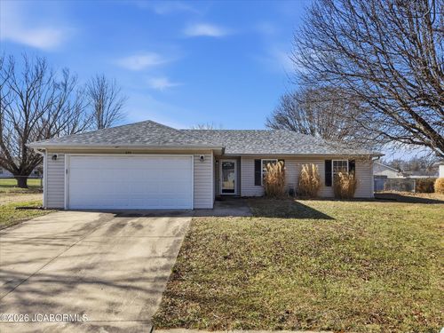 2211 Chouteau Ln, Boonville, MO, 65233-2777 | Card Image