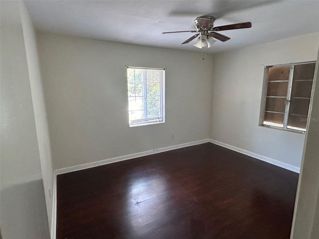 909 Grand Central Street, House other with 2 bedrooms, 1 bathrooms and null parking in CLEARWATER FL | Image 3