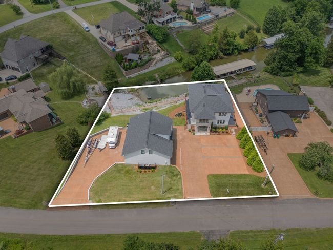 541 Lakeview Cir, House other with 3 bedrooms, 6 bathrooms and 16 parking in Mount Juliet TN | Image 65