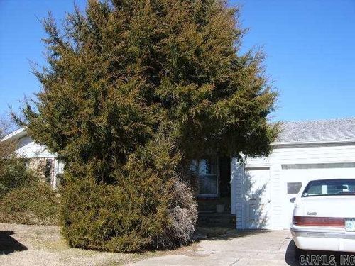 2303 E Lake Street, Paragould, AR, 72450-000 | Card Image