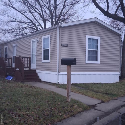 119-26019 3rd St, Taylor, MI, 48180-1434 | Card Image
