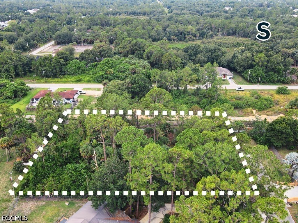Land in Lehigh Acres 3