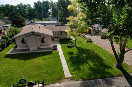 401 S 7th St, Basin, WY, 82410-5065 | Card Image