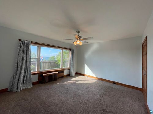 3-104 11th Ave W, Ashland, WI, 54806-1364 | Card Image