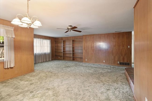 2909 Dover Dr, House other with 3 bedrooms, 2 bathrooms and null parking in Sherman TX | Image 8