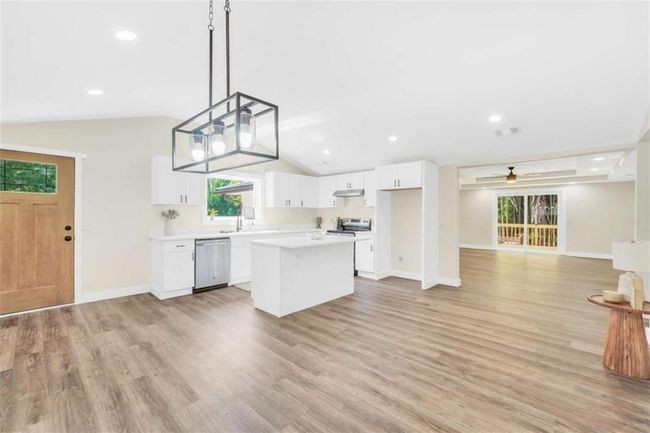 110 Howard Rd, House other with 4 bedrooms, 2 bathrooms and 3 parking in BARNESVILLE GA | Image 12