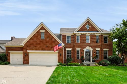 7855 Highland Park Dr, Brownsburg, IN, 46112-7854 | Card Image