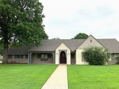 4107 E 47th Place, Tulsa, OK, 74135 | Card Image