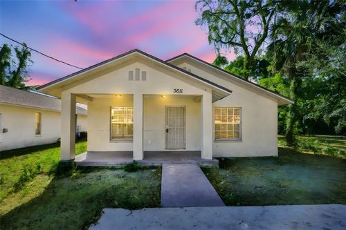 3611 Bishop Eddie Newkirk Way, Tampa, FL, 33605-2221 | Card Image