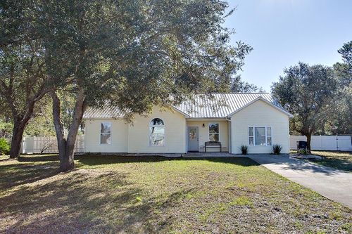 670 Cypress Ln, Eastpoint, FL, 32328-3581 | Card Image