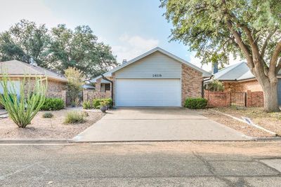 1619 Wyoming Ave, House other with 2 bedrooms, 2 bathrooms and 2 parking in San Angelo TX | Image 2