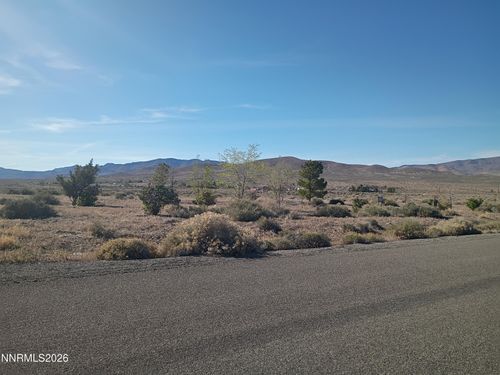 4505 Shirlee Ave, Silver Springs, NV, 89429-8344 | Card Image