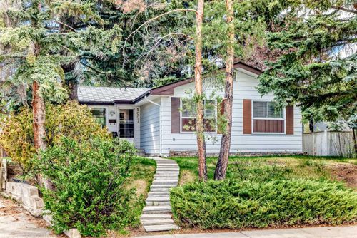 5007 Vallance Cres Nw, Calgary, AB, T3A0T7 | Card Image