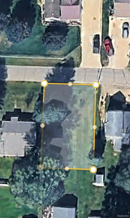 206 Emmett, Byron, MI, 48418-9185 | Card Image