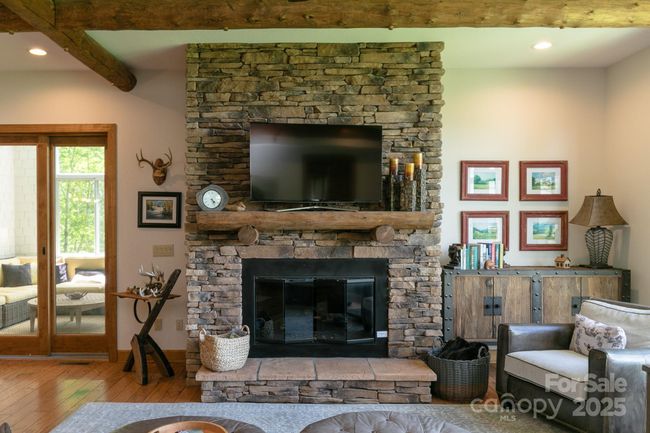C - 224 Logging Horse Rd, Condo with 3 bedrooms, 3 bathrooms and null parking in Burnsville NC | Image 6