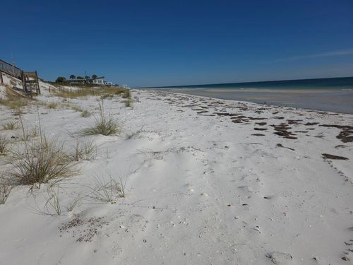 682 Gulf Shore Dr, Carrabelle, FL, 32322 | Card Image