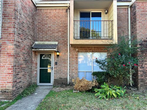 3208 Briar Ct, Baytown, TX, 77521-3633 | Card Image