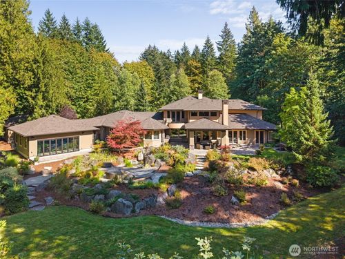2916 39th Ln Nw, Olympia, WA, 98502-3704 | Card Image