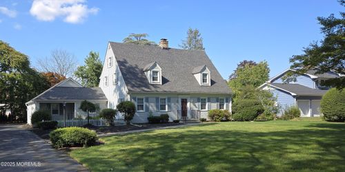 77 Dutch Lane Rd, Freehold, NJ, 07728-2211 | Card Image